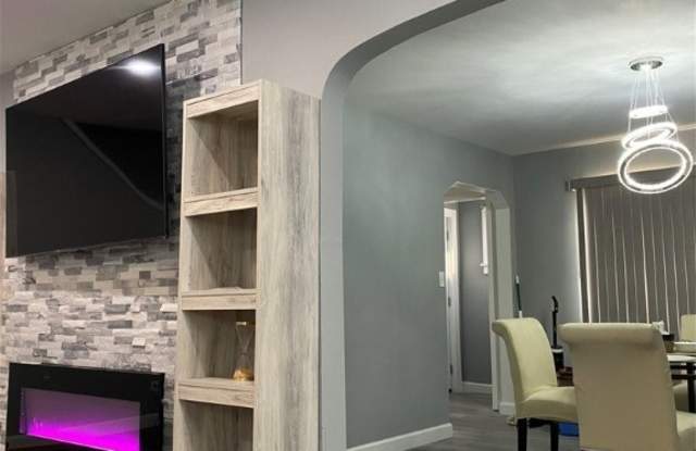 4429 Forestwood Drive Gallery 3