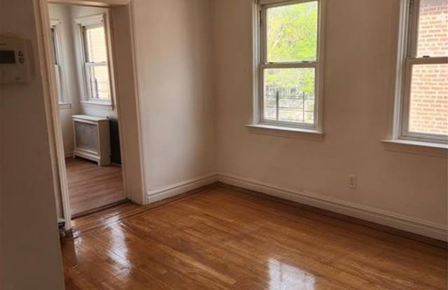 1704 Radcliff Avenue - 1704 Radcliff Avenue, Bronx, NY 10462