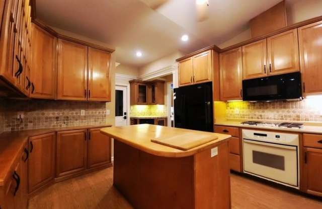 8520 Hannary Circle Gallery 2