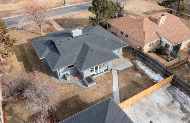 2655 Monaco Pkwy photos photos