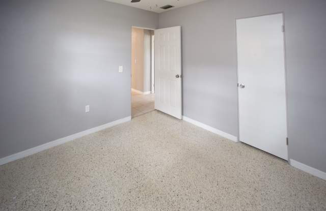 1122 Angle Road Gallery 3
