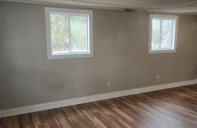 1120 Newsome Street photos photos