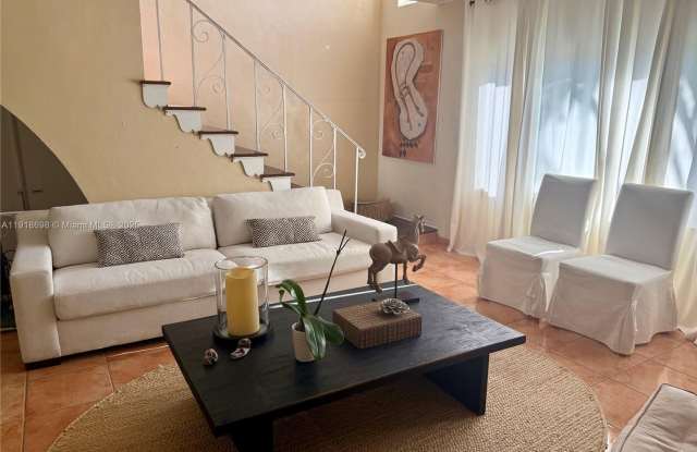 6312 Alton Road, Miami Beach, FL 33141 - 6312 Alton Road, Miami Beach, FL 33140