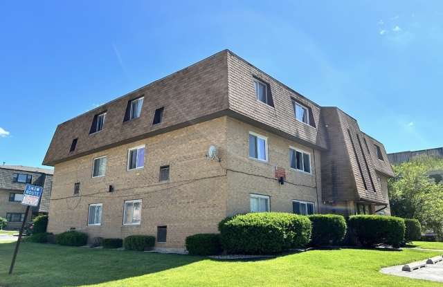 10440 Natoma Avenue unit: 9 photos photos