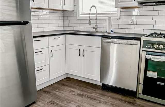 2218 East 60th Place photos photos