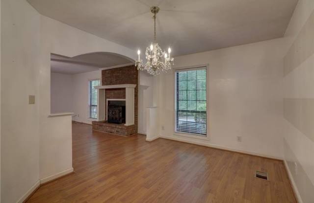 1766 Suwanee Valley Road Gallery 4