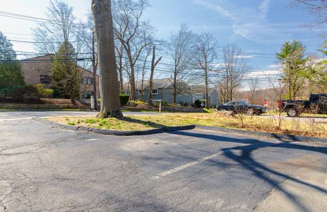 516 Vincellette Street - 516 Vincelette Street, Bridgeport, CT 06606 516 Vincellette Street - 516 Vincelette Street, Bridgeport, CT 06606