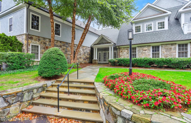 2 Dearfield Drive - 2 Dearfield Drive, Greenwich, CT 06831