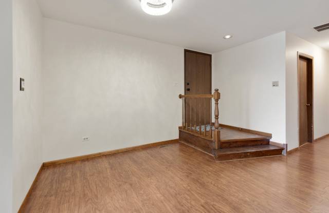 811 Cross Creek Court Gallery 3