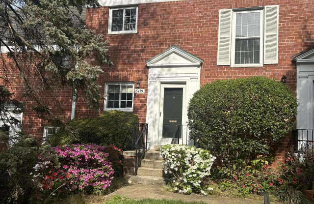 3439 Martha Custis Drive Gallery 1