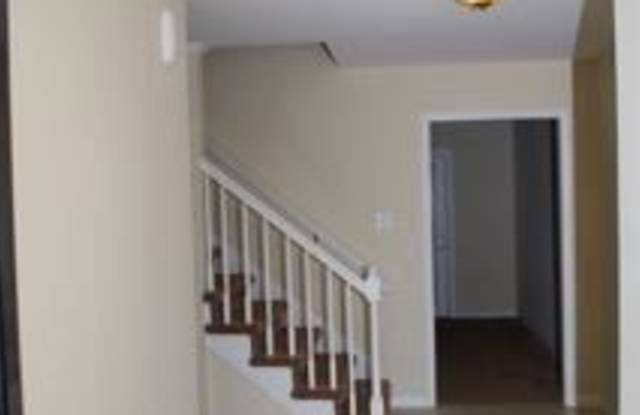 6717 Constitution Lane Gallery 2