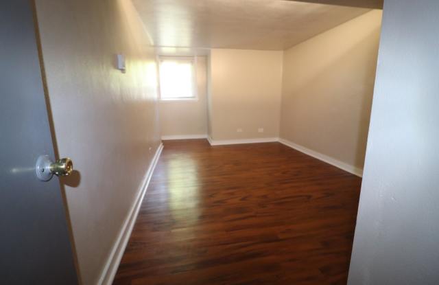 17941 S Burnham Avenue Gallery 2