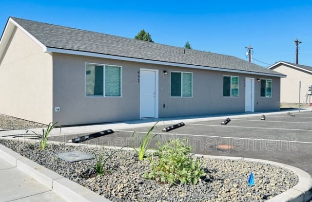 448 S 40th Ave. photos photos