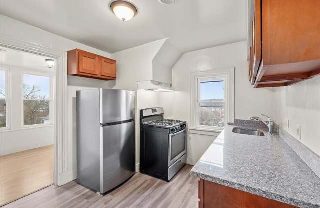 100 N Linden Ave 1-B1 photos photos