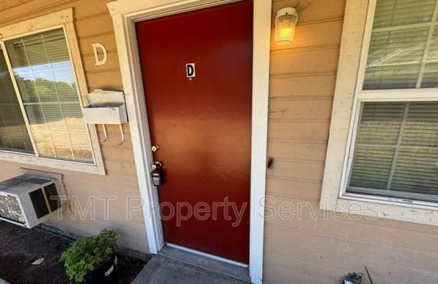 2720 Forrest St photos photos