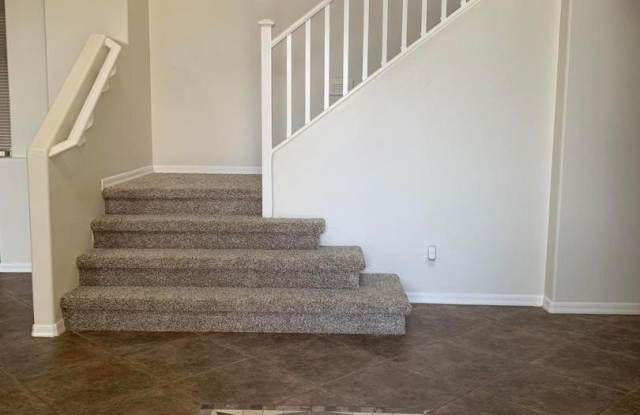 1530 W Thompson Way photos photos