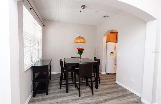 9723 FENROSE TERRACE Gallery 4