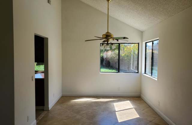 2072 Riverbirch Drive Gallery 3