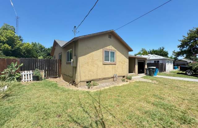 3 bed /1 ba house - Yuba City photos photos
