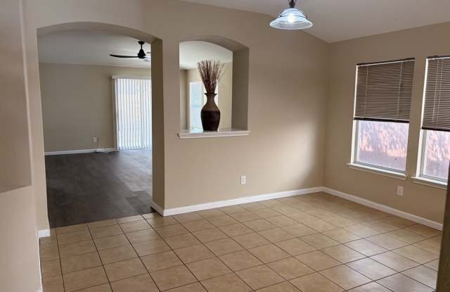 9430 Hacienda Acres Gallery 2
