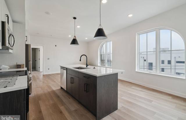 1828 FRANKFORD AVENUE photos photos
