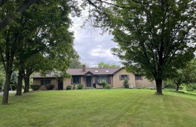 656 Sacandaga Road photos photos