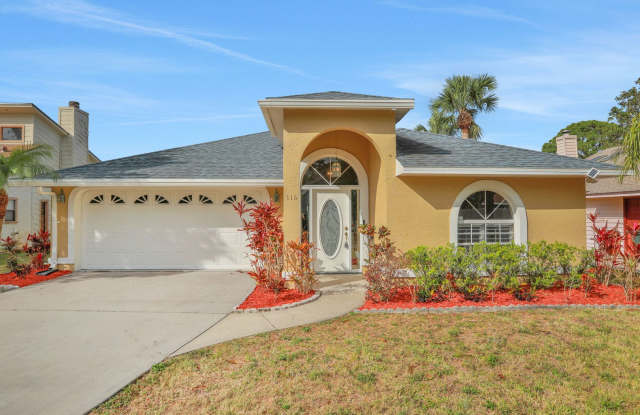 3/2 in Pelican Bay photos photos