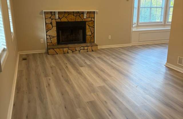 Single Family Home Gallery 3