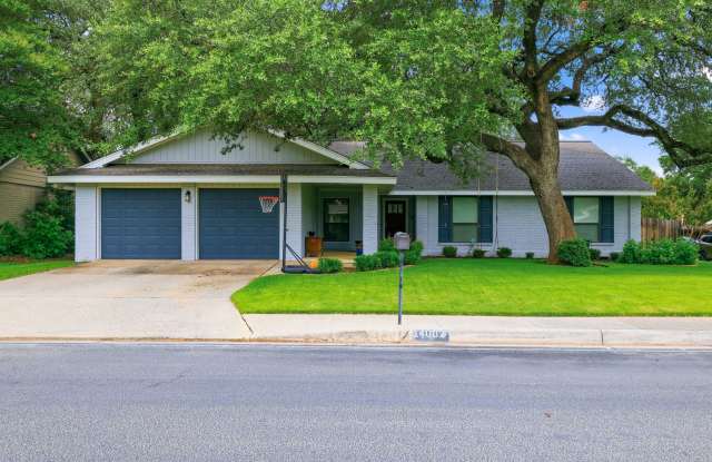 Corner Lot Gem in Oak Meadow photos photos