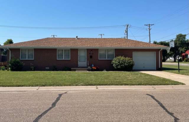3 Bedroom, 1.5 Bathroom House with Attached Garage photos photos