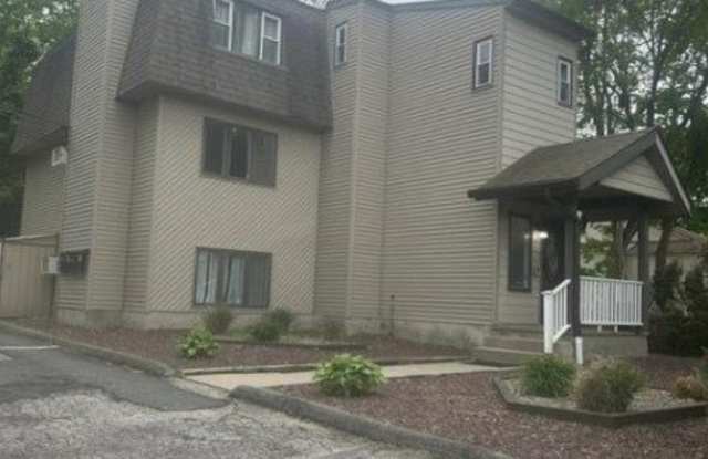 362 Rutherford Ave photos photos