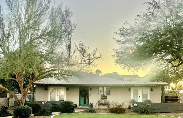 4535 E Campbell Avenue Gallery 2