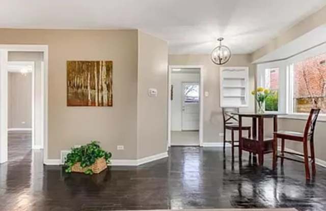 1186 Poplar Street Gallery 3