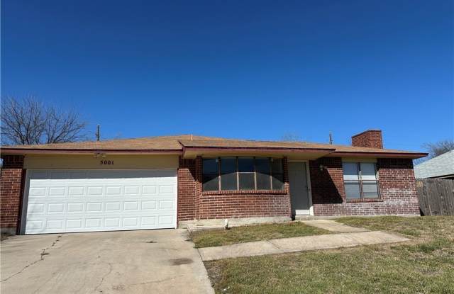 5001 Greenlee Drive photos photos
