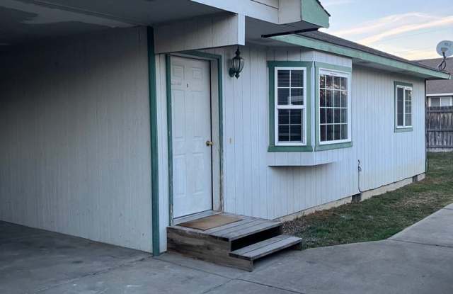 903 White Birch photos photos