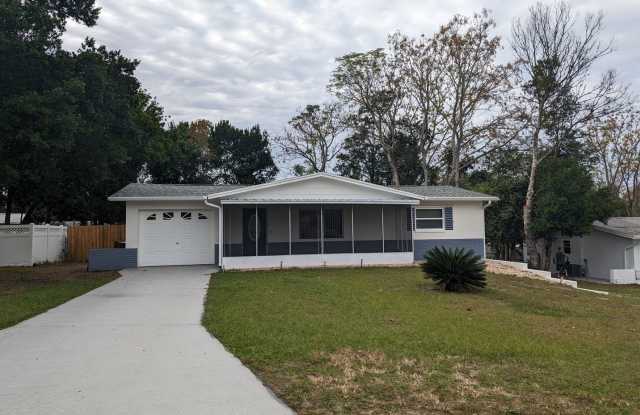 Lovely Renovated 2/1/1 in Beverly Hills photos photos