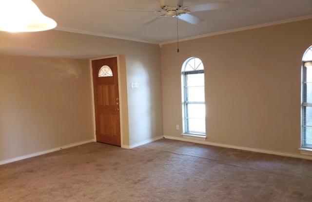4153 Salem Drive Gallery 4
