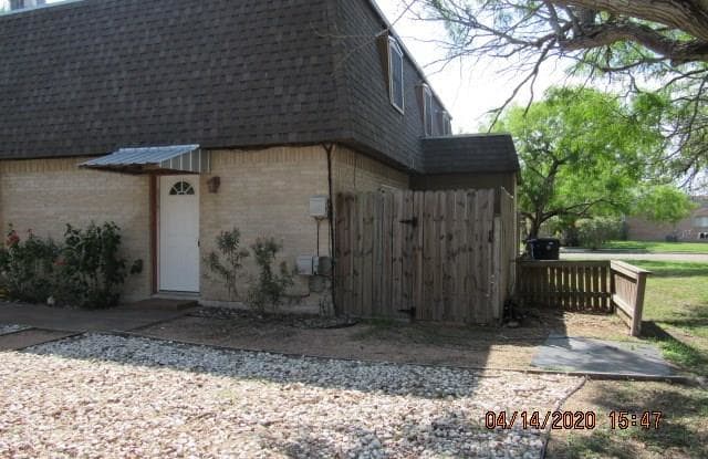 5046 Meandering - 5046 Meandering Ln, Corpus Christi, TX 78413