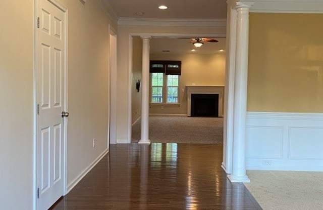 516 Otter Run Drive Gallery 2