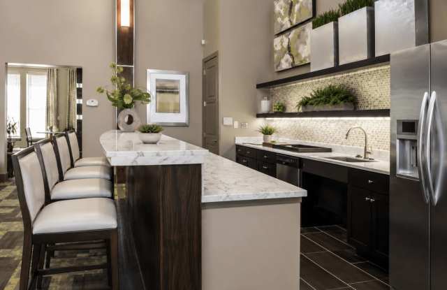 Stone Pointe Gallery 4