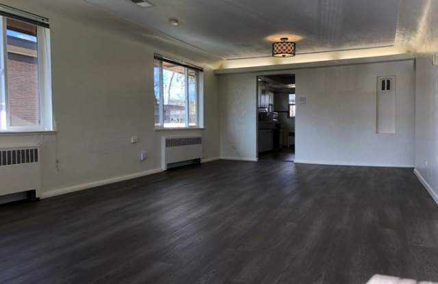 2469 Wolff Street Gallery 4