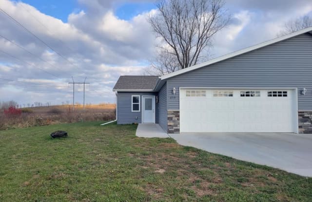 3719 Flynn Place - 3719 Flynn Pl, Eau Claire, WI 54703
