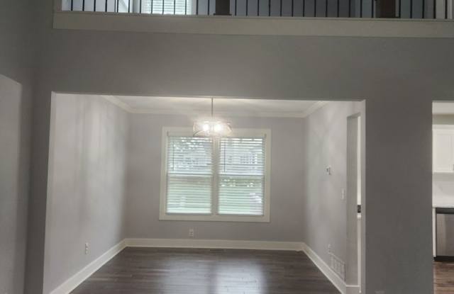 Beautiful Blacklick Home For Rent Located in Willow Brook Crossing. Available Now! Gallery 4