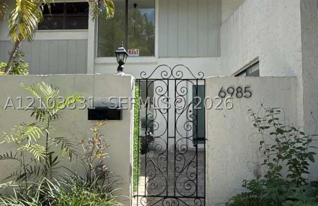 6985 SW 110th Pl Gallery 2