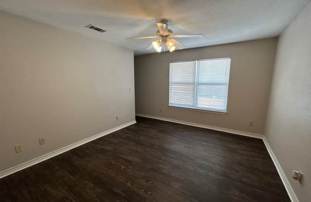 2507 Pascal Ct Gallery 4