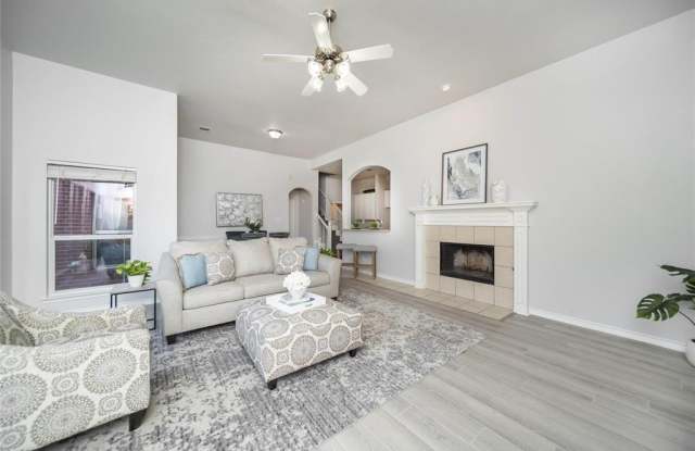 7533 Petersburgh Place Gallery 3