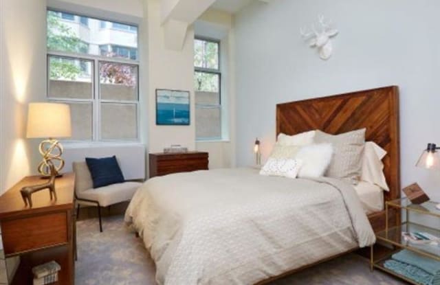 305 5th Ave - 305 5th Avenue, New York City, NY 10011