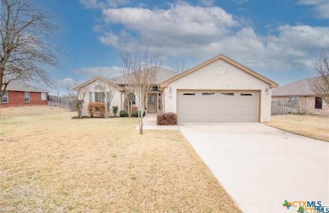 1415 Loving Trail Gallery 1