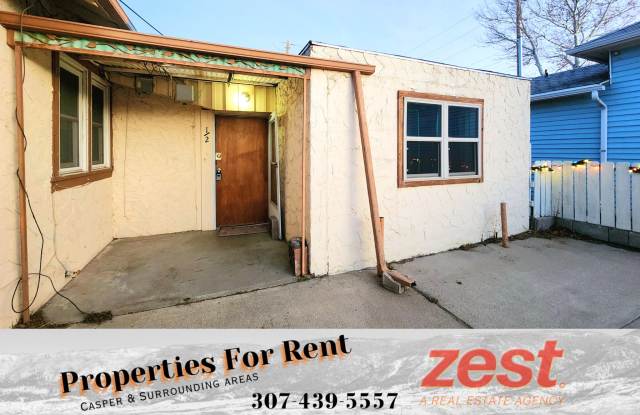 1121 1/2 Glenarm Street - 1121 1/2 Glenarm Street, Casper, WY 82601