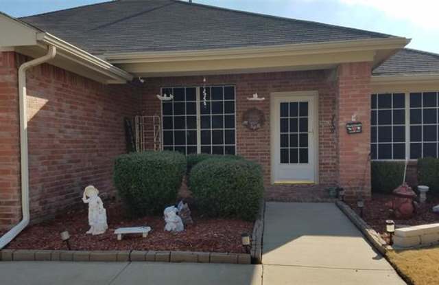 419 Chinaberry Trail Gallery 2